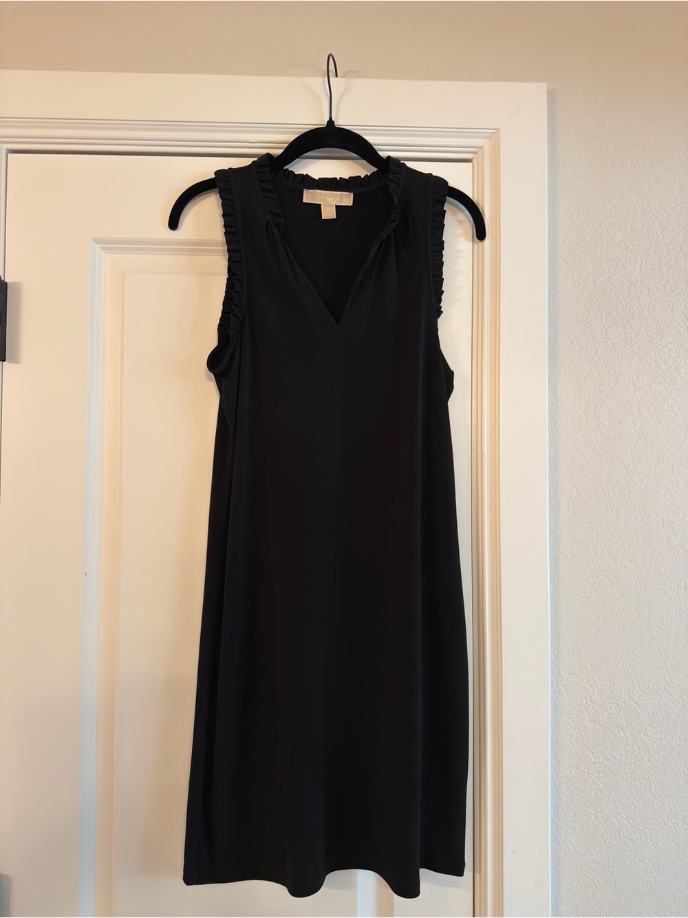 Michael Kors Black Sleeveless Ruffle-Trim Shift Dress